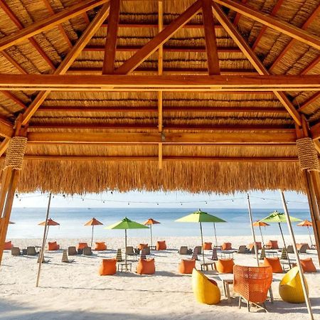 Oceanica Resort Panglao, Bohol Kültér fotó The beach at the Hard Rock Hotel
