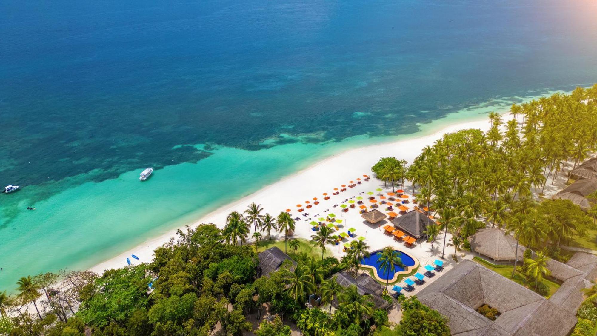 Oceanica Resort Panglao, Bohol Kültér fotó Aerial view of the beach