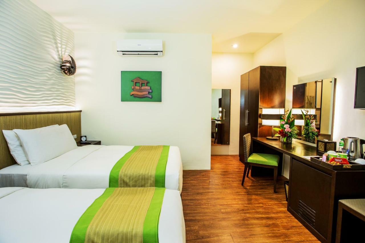Oceanica Resort Panglao, Bohol Kültér fotó Deluxe Room