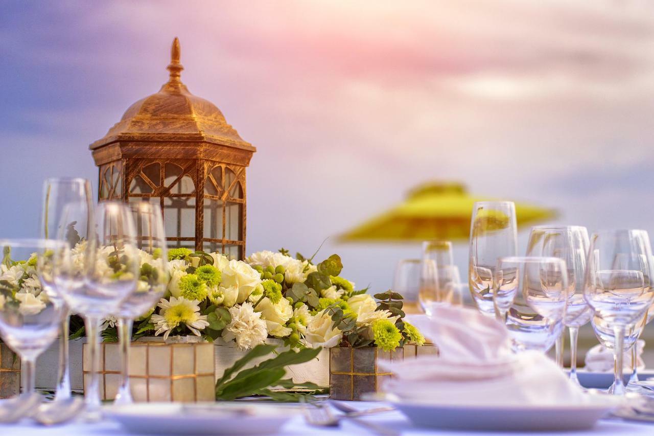 Oceanica Resort Panglao, Bohol Kültér fotó Wedding reception at the Four Seasons Hotel, Istanbul