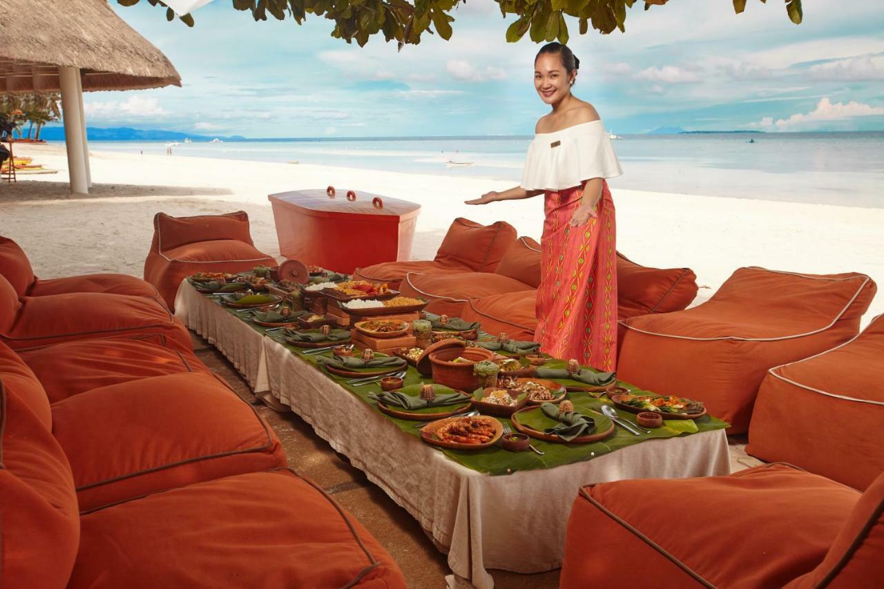 Oceanica Resort Panglao, Bohol Kültér fotó A traditional Thai meal