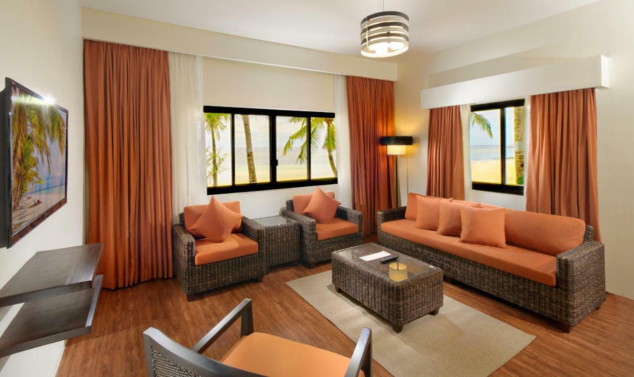 Oceanica Resort Panglao, Bohol Kültér fotó Living room